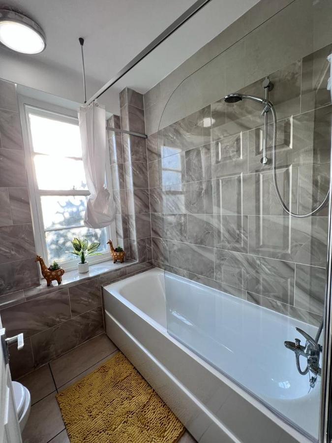 Edgware Road 2 Bedroom Apartment ลอนดอน ภายนอก รูปภาพ